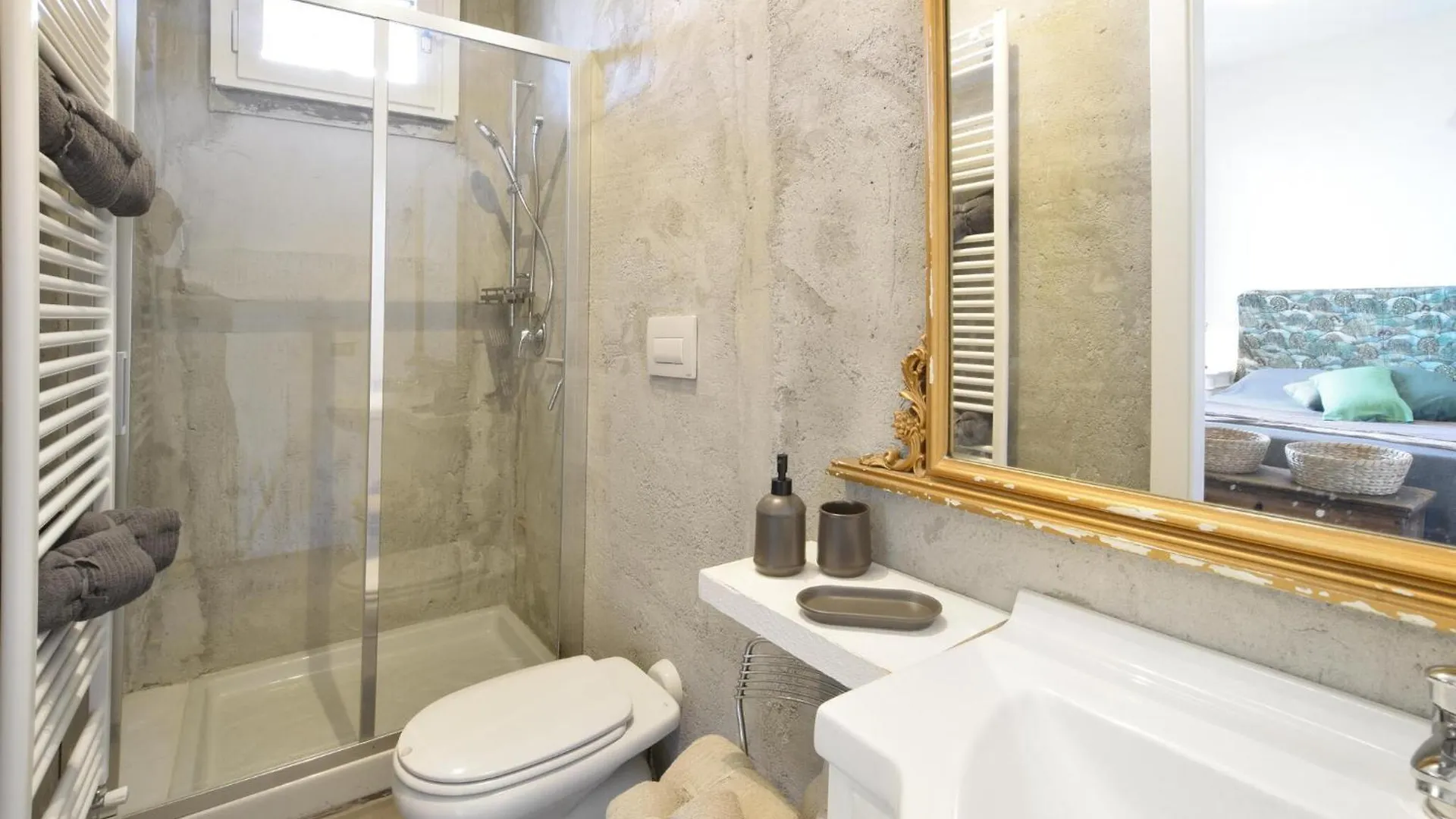 Holiday home 3 Bedroom Stunning Home In Cecima Ponte Nizza