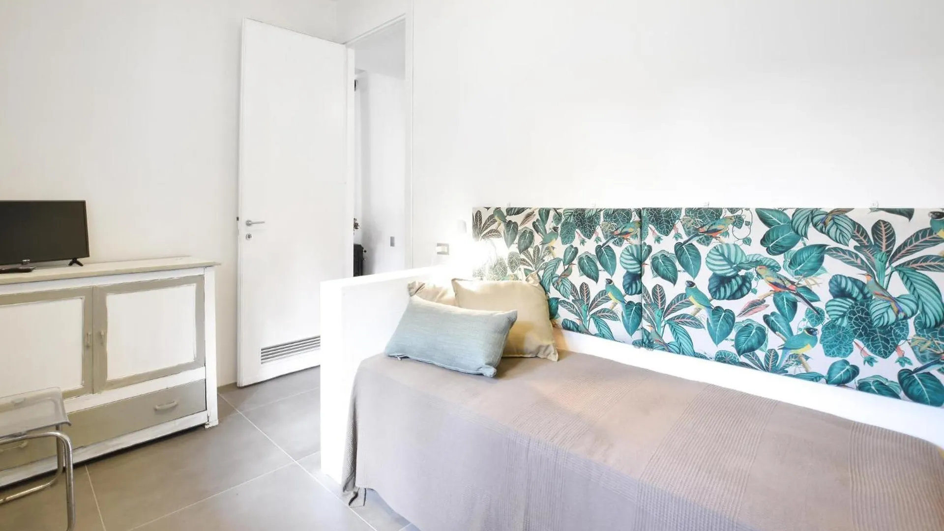 3 Bedroom Stunning Home In Cecima Ponte Nizza 0*,